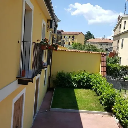 בית הארחה Portacastello Castel Lagopesole