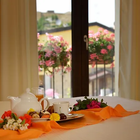Portacastello بيت ضيافة